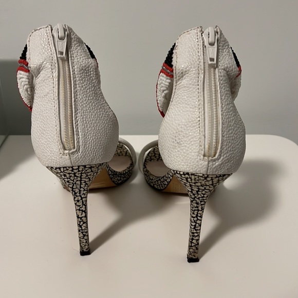 House of Harlow stilettos - Picture 2 of 5